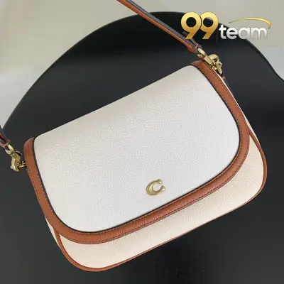 COACH | Item ID: 04755