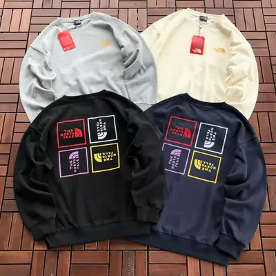 THE NORTH FACE Sweater