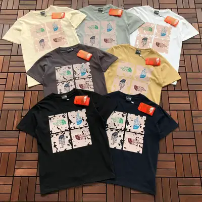 THE NORTH FACE T-Shirt