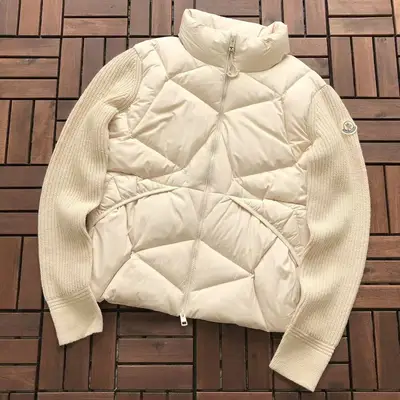 MONCLER Jacke