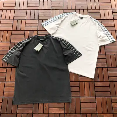 BALENCIAGA T-Shirt