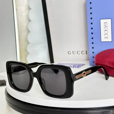 GUCCI Brille