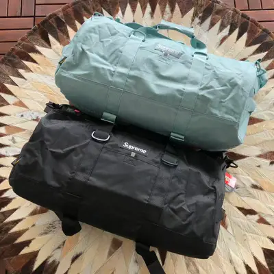 SUPREME Tasche