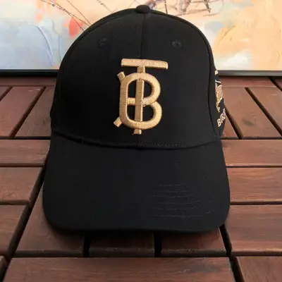BALENCIAGA Cap