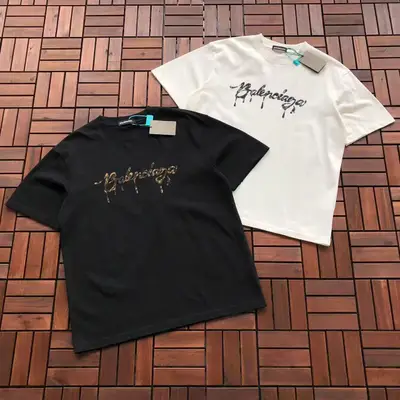 BALENCIAGA T-Shirt