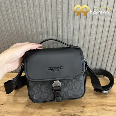 COACH | Item ID: 04697