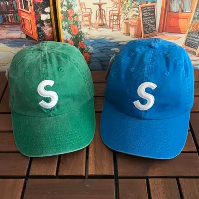 SUPREME Cap