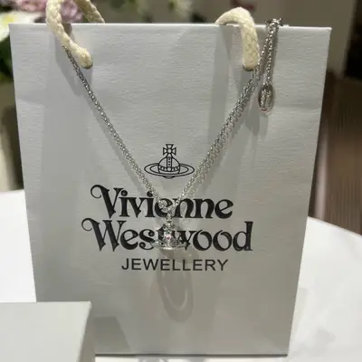 VIVIENNE WESTWOOD Schmuck