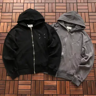 MAISON MARGIELA Hoodie