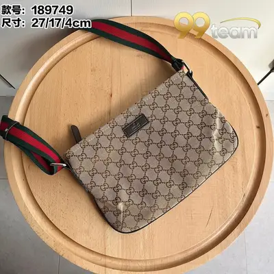 GUCCI | Item ID: 16169