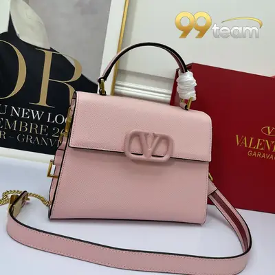 VALENTINO | Item ID: 18832