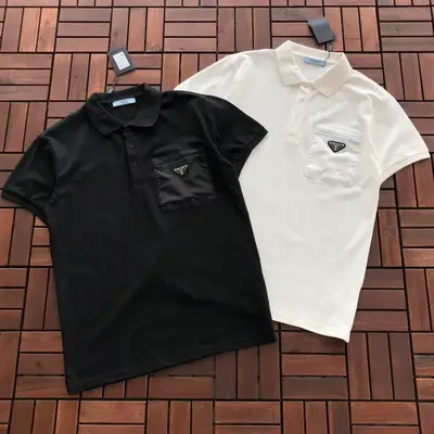 PRADA T-Shirt