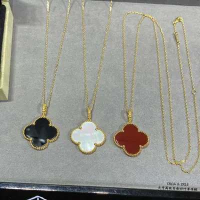 VAN CLEEF & ARPELS Schmuck