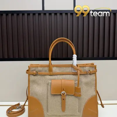 PRADA | Item ID: 09224