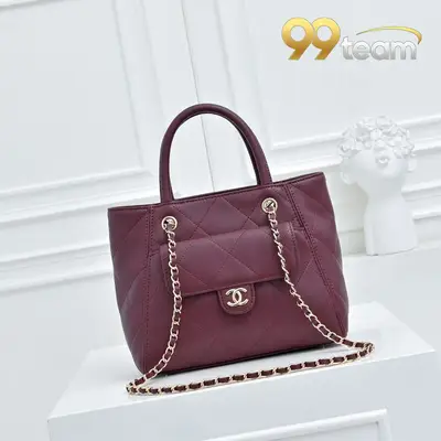 CHANEL | Item ID: 01632