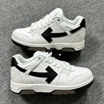 OFF-WHITE