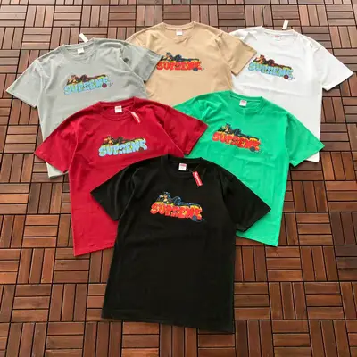SUPREME T-Shirt