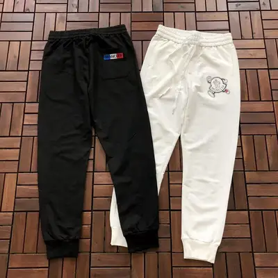 MONCLER Hose