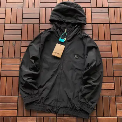 BURBERRY Jacke