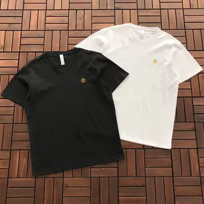LULULEMON T-Shirt