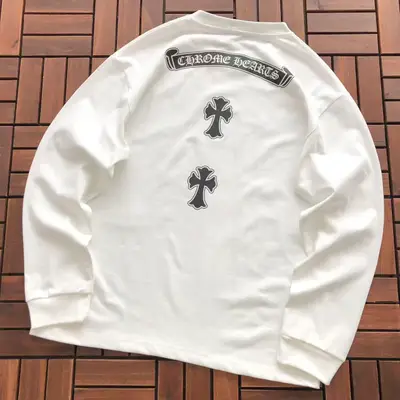 CHROME HEARTS