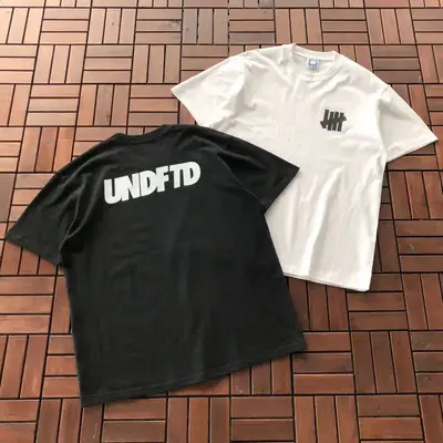 UNDEFEATED T-Shirt