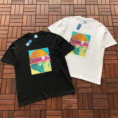 UNDEFEATED T-Shirt
