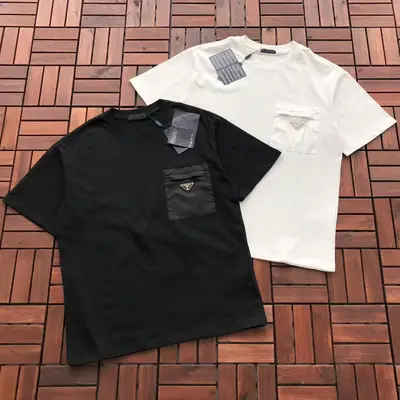 PRADA T-Shirt