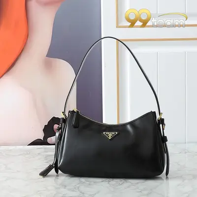 PRADA | Item ID: 08961