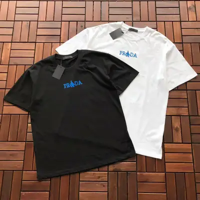 PRADA T-Shirt