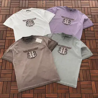 BALENCIAGA T-Shirt
