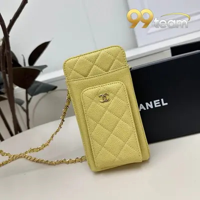 CHANEL | Item ID: 00843