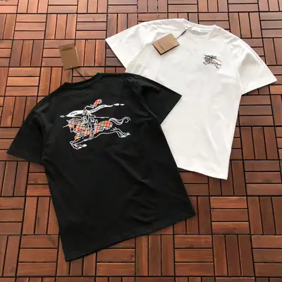 BURBERRY T-Shirt