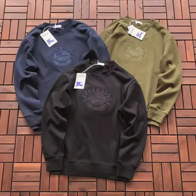 BURBERRY Sweater