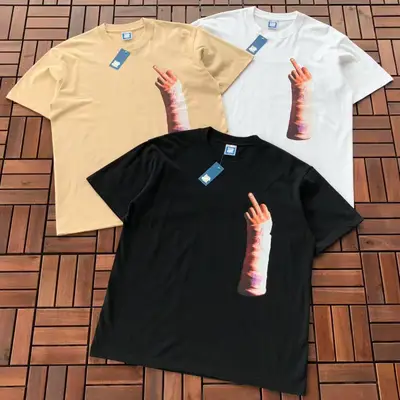 UNDEFEATED T-Shirt