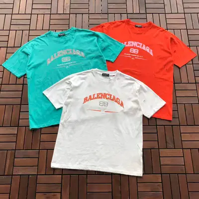 BALENCIAGA T-Shirt