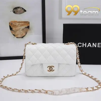 CHANEL | Item ID: 01345