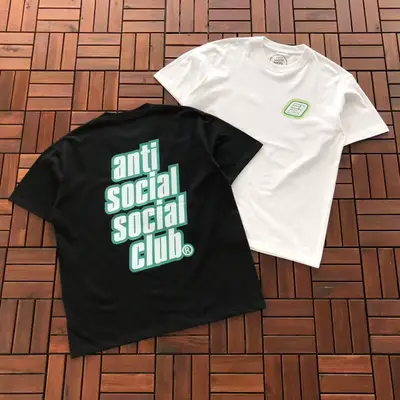 ANTI SOCIAL SOCIAL CLUB T-Shirt