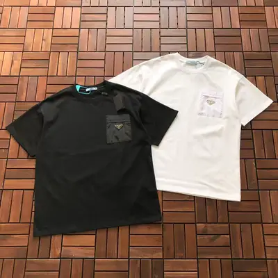 PRADA T-Shirt