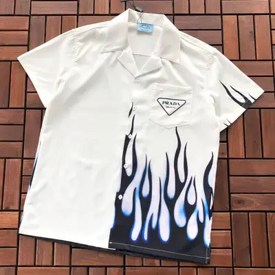 PRADA T-Shirt