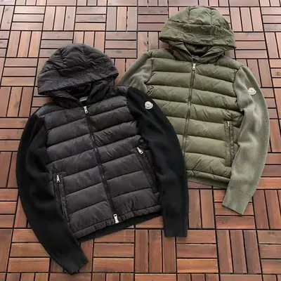 MONCLER Jacke