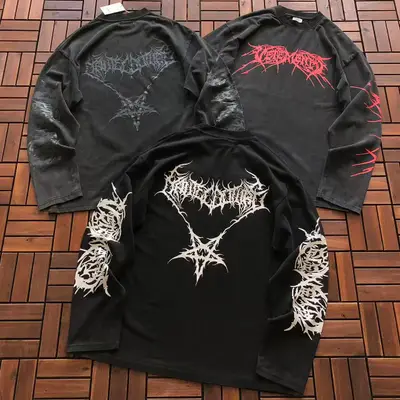 VETEMENTS