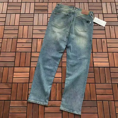 LULULEMON Jeans