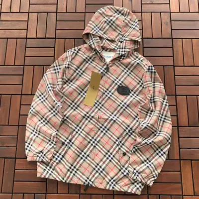 BURBERRY Jacke
