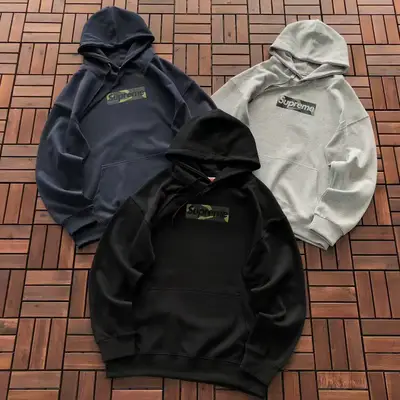 SUPREME Hoodie