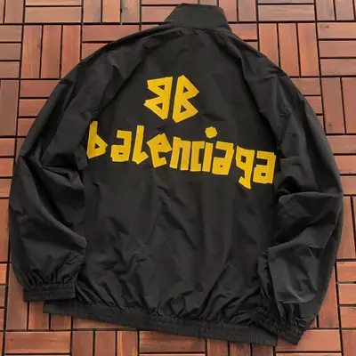 BALENCIAGA Jacke