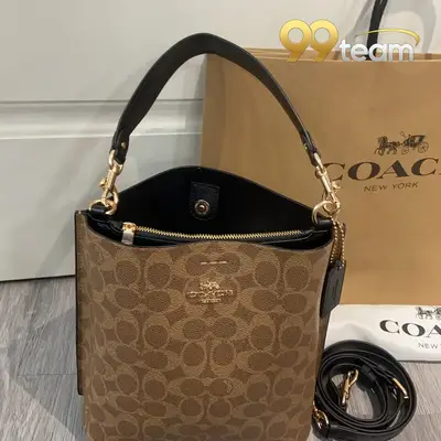 COACH | Item ID: 04660