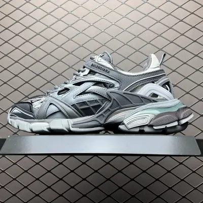 BALENCIAGA Sneaker