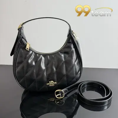 COACH | Item ID: 04401