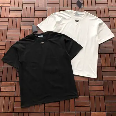 PRADA T-Shirt
